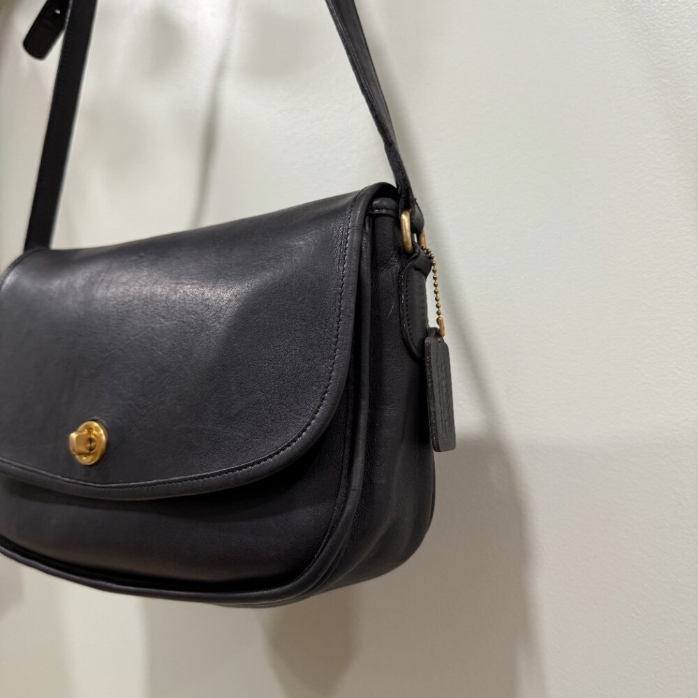 Coach Classic Vintage Y2K City Bag Black Leather Crossbody Handbag 9790 EUC - Picture 8 of 12